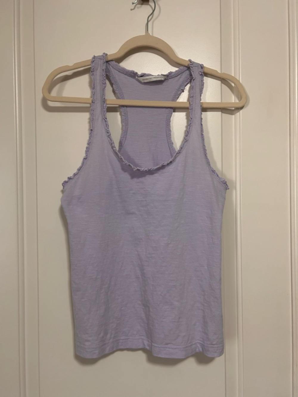 🦄💜🪁Dorothy Perkins Lavender Ruffle-Edge Racerback Tank🪁💜🦄 - Picture 3 of 10